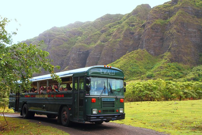 Oahu: Kualoa Ranch Movie Sites and Ranch Tour - Kaneohe Bay, Mokoli’i Island, and the Ko’olau Range