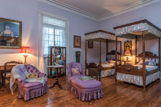 Oak Alley Plantation Tour with Hotel Pickup - The ride from New Orleans is part of the tour