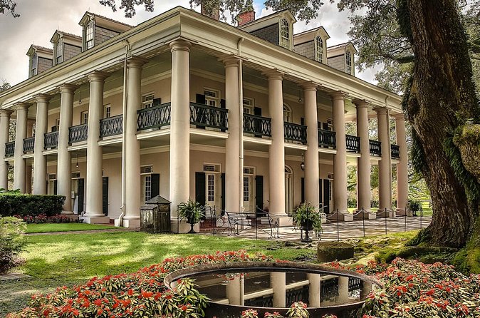 Oak Alley Plantation Tour with Pickup from New Orleans - Who should book this half-day outing?