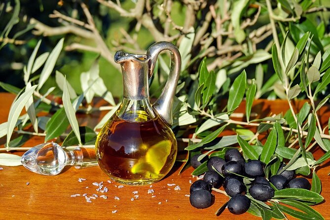Olive Oil Tasting at the Mykonian Farm - Key points at a glance