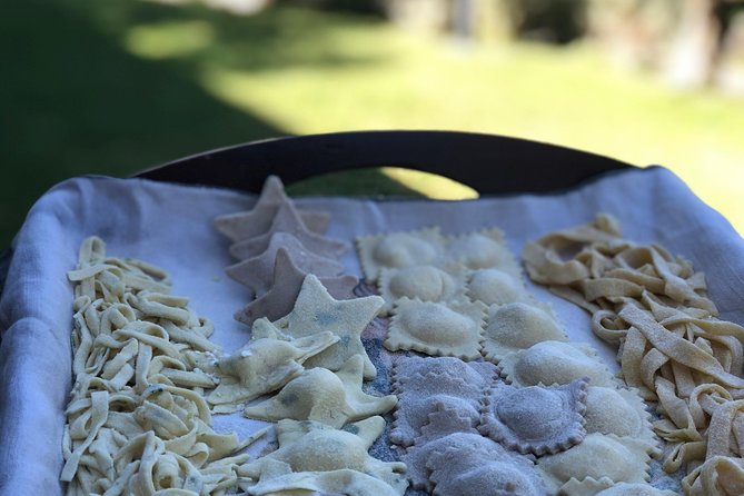 Organic cooking class with a sommelier in an Olive and wine farm - What $143.61 gets you