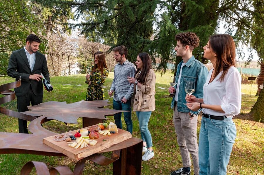 PARCO DELLA FILANDETTA WINE & ART FARM : ART&NATURE TOUR - Beginning in the cellar