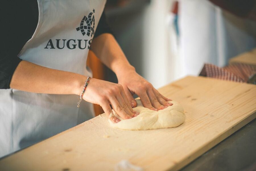 Partinico: Pizza-Making Class on an Organic Farm with Wine - Walking through the Federico II vineyard
