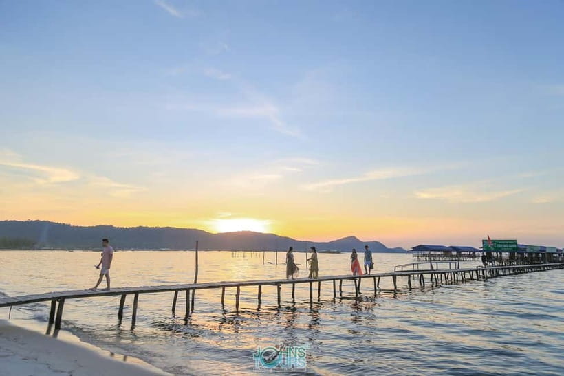 Phu Quoc: Kayaking with Starfish Beach and Bee Farm Tour - What this $32 Phu Quoc day tour really offers