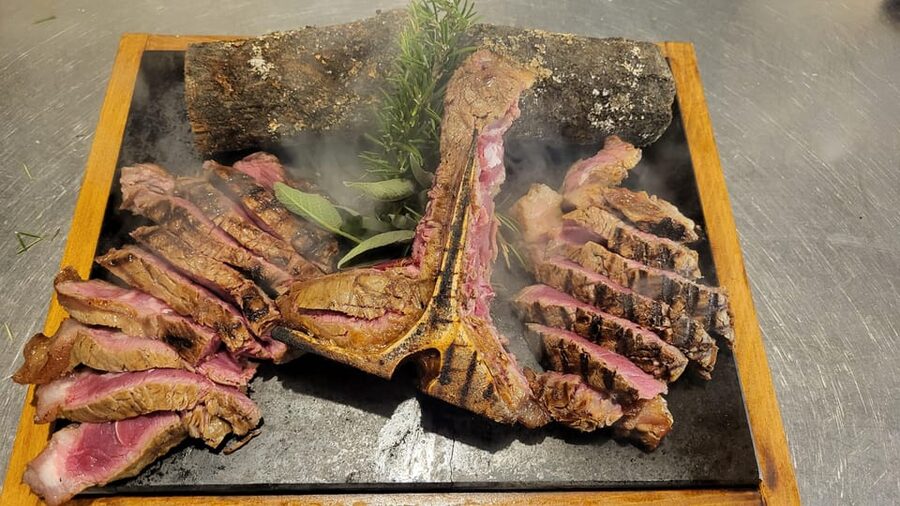 Pienza: Typical Gourmet Lunch at Ancient Tuscan Farmhouse - What the $52 price really buys you