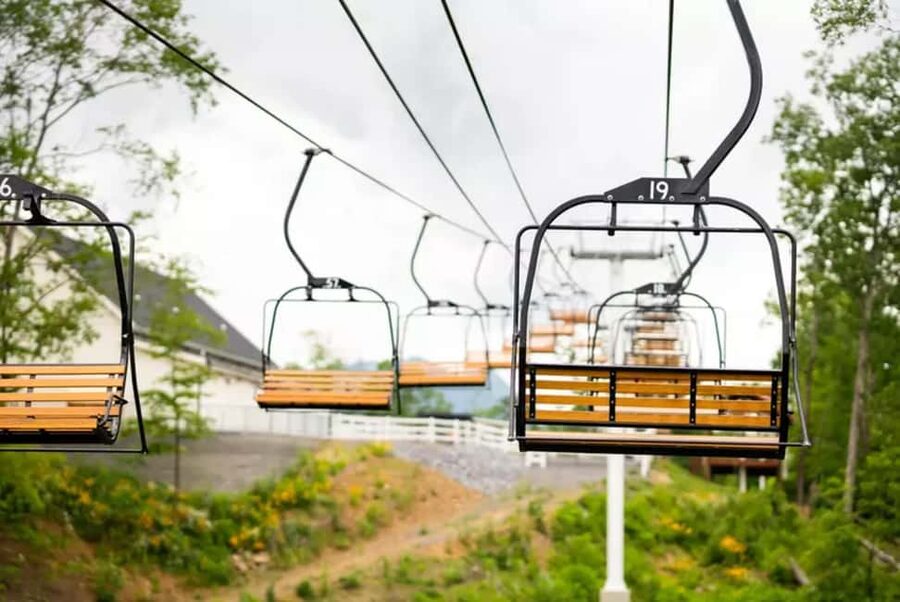 Pigeon Forge: SkyLand Ranch Admission with Chairlift - Arriving at SkyLand Ranch and choosing your route