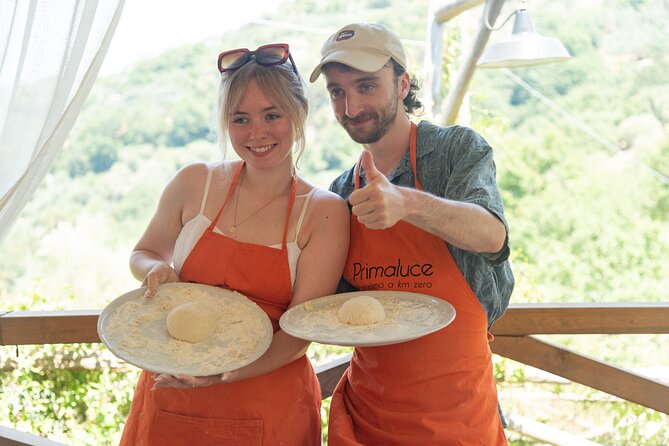 Pizza School with Wine and Limoncello Tasting in a Local Farm - A family farm evening outside central Sorrento