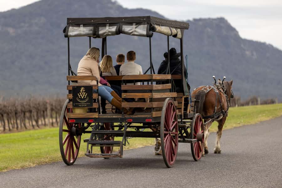 Pokolbin: Harvest the Hunter Horse Drawn Carriage Tour 3hrs - Meeting the carriage at Wine House Hunter Valley
