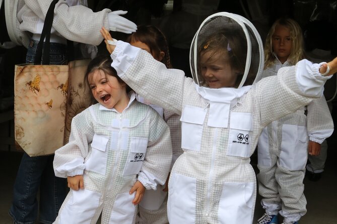 Private 2-Hour Beekeeping Classroom Tour in Honokaa - What you can learn from a working colony