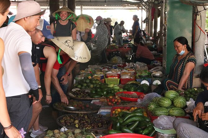 Private Cycling Tour in Rural Hue with Farming Experience - Thanh Toan Bridge, market, and village temples