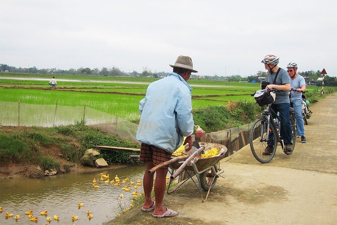 Private Cycling Tour in Rural Hue with Farming Experience - Guides, group size, and practical comfort