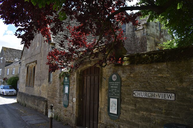 Private Downton Abbey Tour, including Bampton, Cogges Farm, and Highclere - Should you book this Downton Abbey tour?