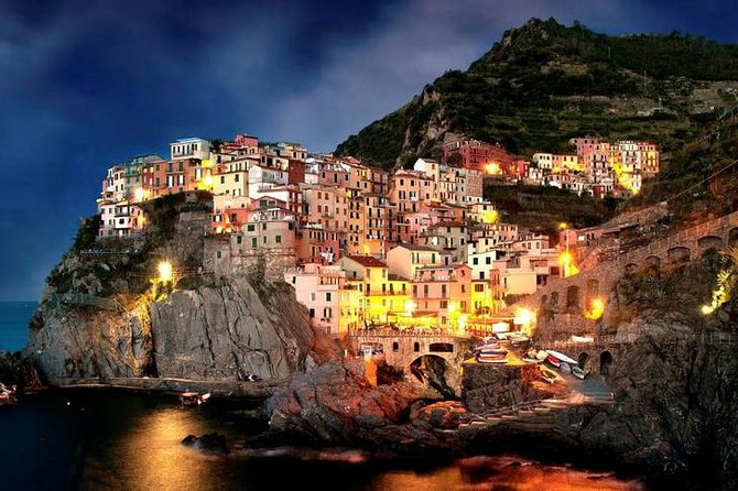 Private Exclusive Tour of Positano & Sorrento + Farmhouse Lunch - Leaving Naples in a private minivan