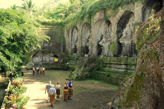 Private Full-Day Tour: Balinese Temples and Rice Terraces - Why the driver-guide can make or break the day