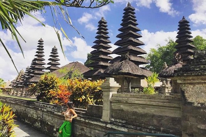 Private Full-Day Tour Jatiluwih Rice Terrace and Tanah Lot Temple - Tanah Lot at the end of the route