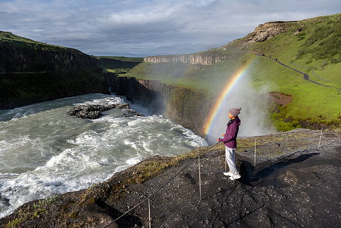 Private Golden Circle & Blue Lagoon Tour with Fridheimar Farm - Who should book this 10 to 11 hour outing?