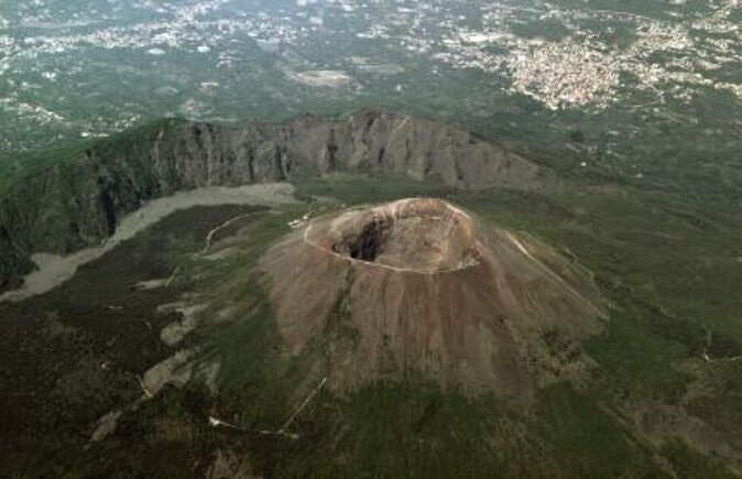 Private Mt Vesuvius and Pompeii with Lunch and Wine Farm Experience - Should you book it?