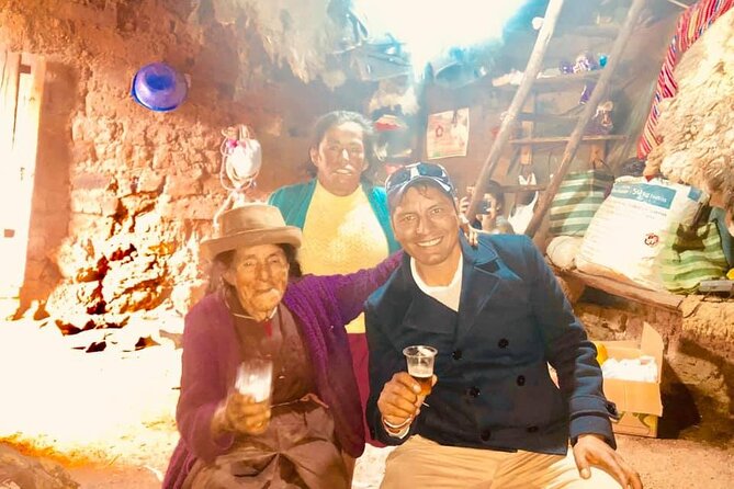 Private Ollantaytambo, Pisac Ruins Tour with Farm Visit, Gourmet Picnic Lunch - Finishing at the Pisac handicraft market