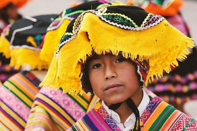 Private Ollantaytambo, Pisac Ruins Tour with Farm Visit, Gourmet Picnic Lunch - Urubamba market and the taste of the valley