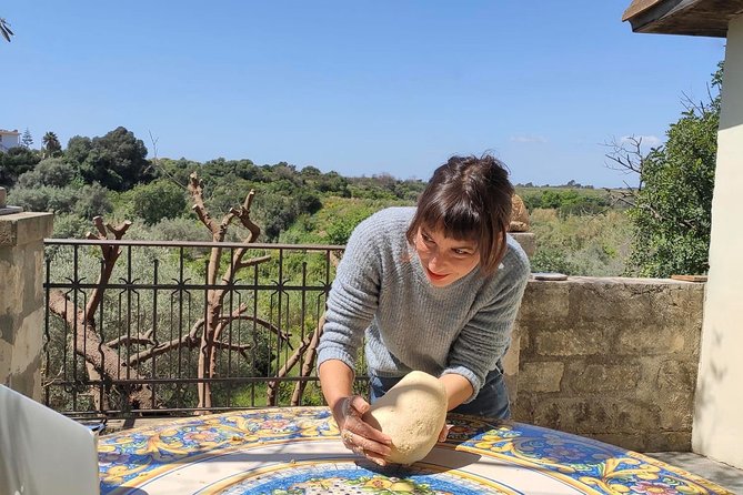 Private Sicilian Vegetarian Cooking Class at a Farmhouse in Noto - Three Dishes and Ninety Minutes of Hands-On Cooking