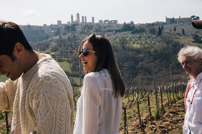 PRIVATE TOUR: Chianti Afternoon tour with visit to 2 wine farms - Timing, group size, and practical details