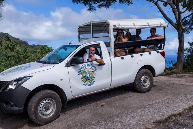 Private Tour Moorea 4WD - Belvedere Pineapple Farm, Magic Mount. - Belvedere Lookout gives you the island’s big picture