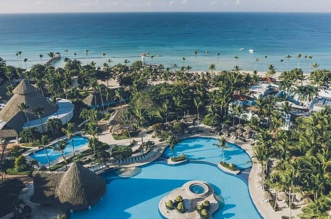 Private Transfer Punta Cana Airport to/from Iberostar Hacienda Dominicus - What the 55-Minute Transfer Is Like