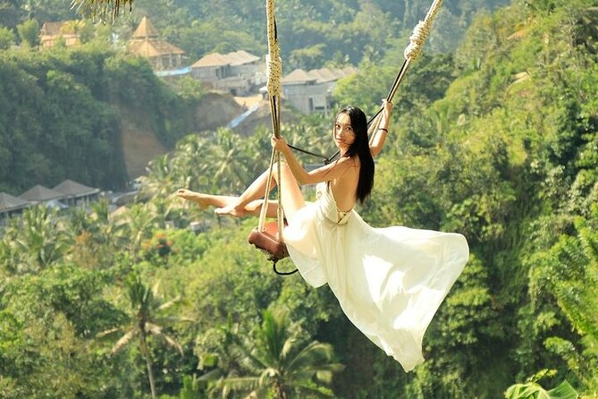 Private Ubud Tour: Monkey Forest, Waterfall & Rice Terrace - Timing, meals, and what to bring