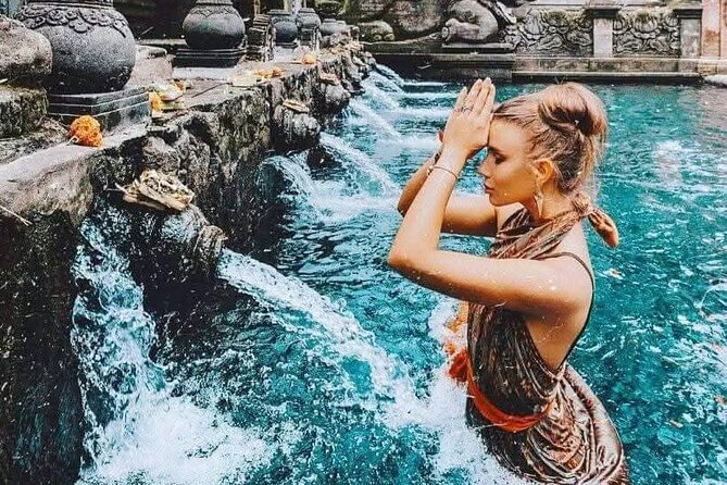 Private ubud tour : Temple Bathing + Mount Batur + Rice Terrace. - Coffee, spices, and herbal tea at Oka Agro