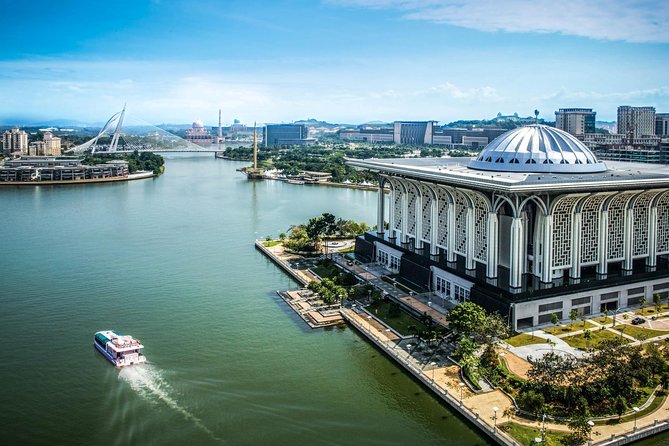 Putrajaya City Tour with Batu Caves and Agriculture Heritage Park - Putra Mosque and the pink dome