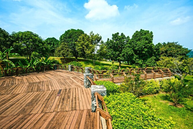 Putrajaya City Tour with Batu Caves and Agriculture Heritage Park - A private vehicle, but not a private guide