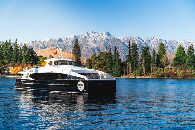 Queenstown: Lake Cruise to Walter Peak Farm with BBQ Buffet - Arriving at Walter Peak High Country Farm