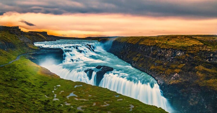 Reykjavik: Golden Circle, Tomato Farm and Kerið Crater Tour - Why the farm stops make this Golden Circle tour different