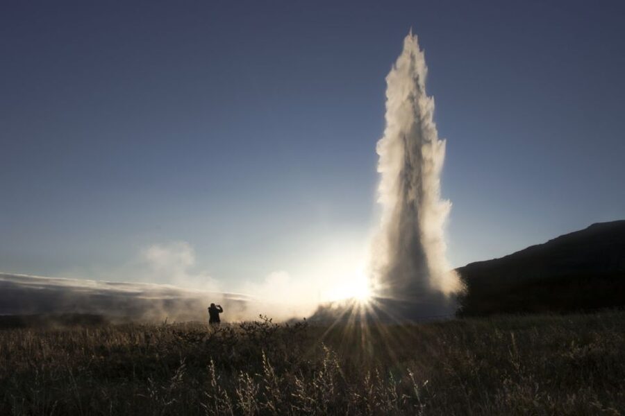 Reykjavik: Golden Circle, Tomato Farm and Kerið Crater Tour - Gullfoss: the day’s great rush of water