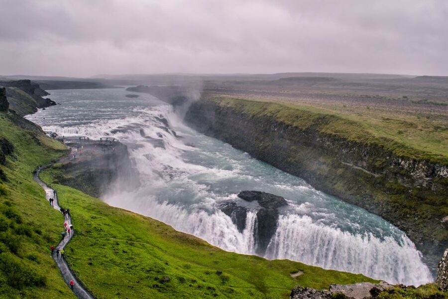 Reykjavik: Golden Circle, Tomato Farm and Kerið Crater Tour - Kerið crater: a strong final stop
