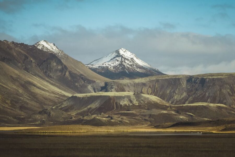 Reykjavik: Golden Circle, Tomato Farm and Kerið Crater Tour - Leaving Reykjavík in a small group