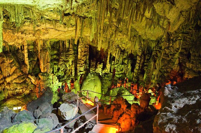 Road-trip to Lasithi, Zeus Cave, Vidiani, Krasi & Olive Mill Farm - The climb to Psychro Cave, the Cave of Zeus
