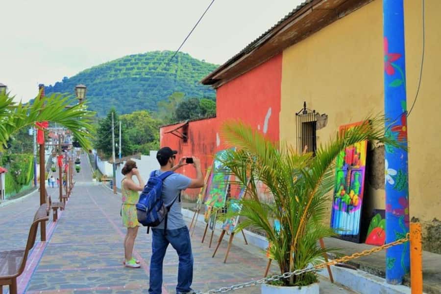 San Salvador: Full Day Ruta de Las Flores and Coffee Farm - Who should book this day trip?