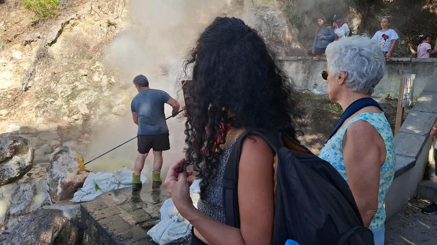 São Miguel: 2-Day Island Tour, Tea & Pineapple Plantation - Why two days work better than one