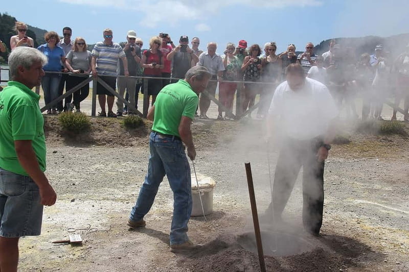 São Miguel: Furnas Volcano & Tea Plantation Tour with Lunch - Why this Furnas day trip works so well