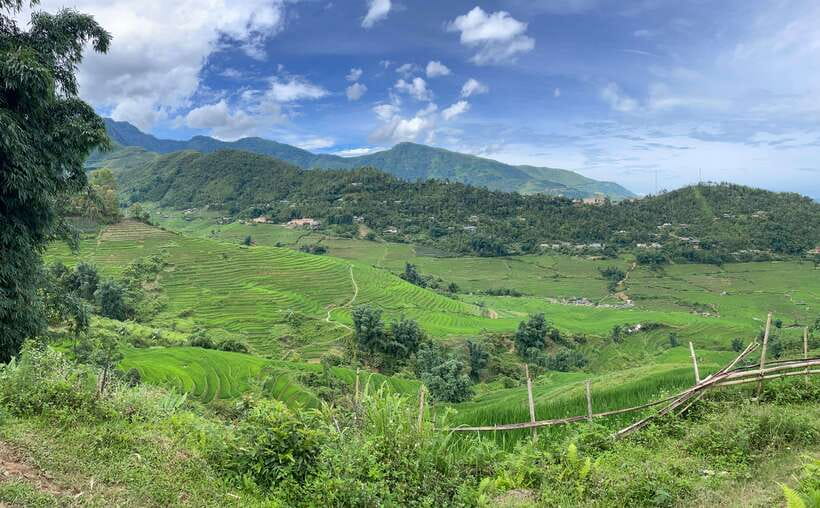 Sapa: 1-Day Trek to Mountain, Local Villages & Rice Terraces - How difficult is the six-hour trek?