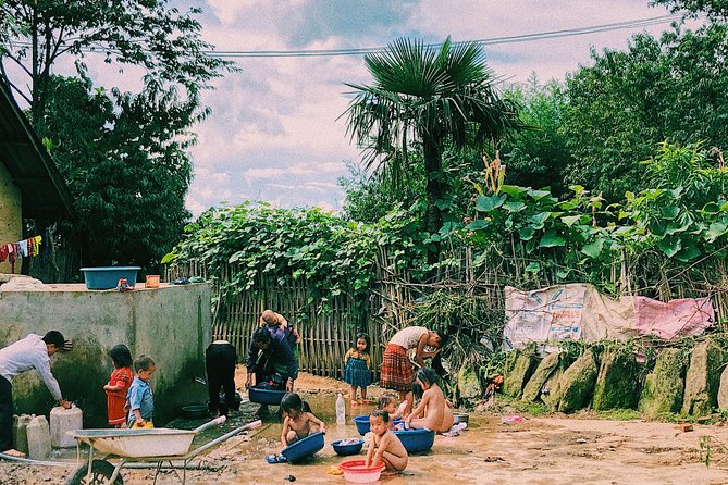 Sapa 2-Day Trek & Homestay in Ta Van Village – Be a Local - Making your own H’mong indigo fabric