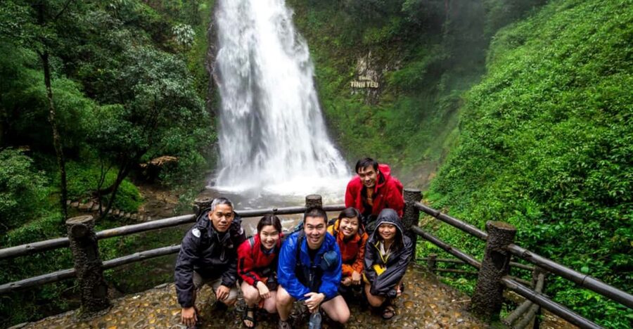 SaPa: 2-Day Villages,Rice Fields, Love Waterfall Hiking Tour - Should you book it?