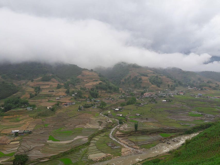 Sapa beautiful rice field, village - Easy walking kid,senior - What the $69 price includes