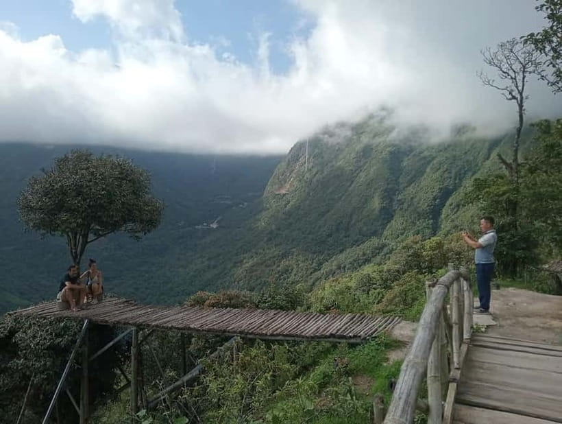 Sapa to Waterfall, Green Tea Farm with motorbike driver - Silver Waterfall, Sapa’s first big sight