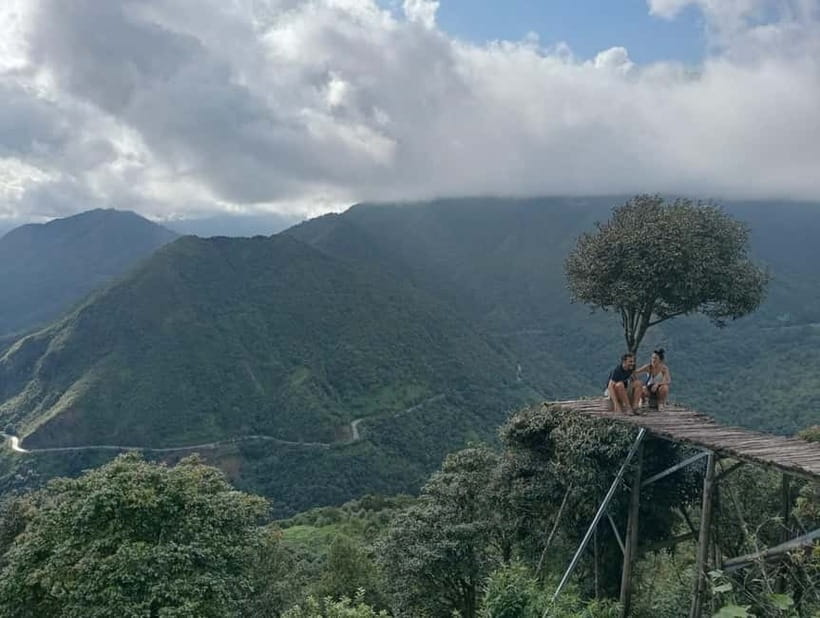 Sapa to Waterfall, Green Tea Farm with motorbike driver - The Lonely Tree above O Quy Ho