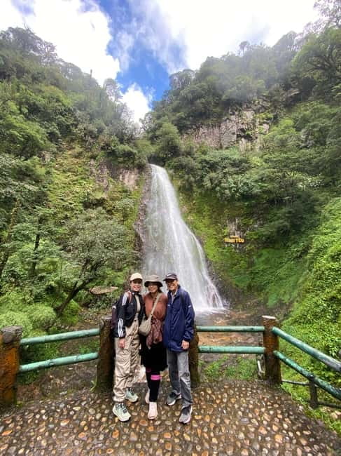 Sapa to Waterfall, Green Tea Farm with motorbike driver - Lunch, group size, and the real value of $85
