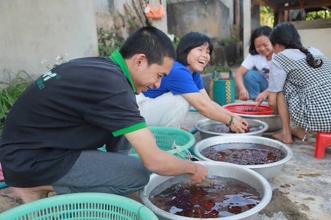 Scented Candle Workshop in Twin Beans Farm Da Lat - Decorating a candle that feels personal