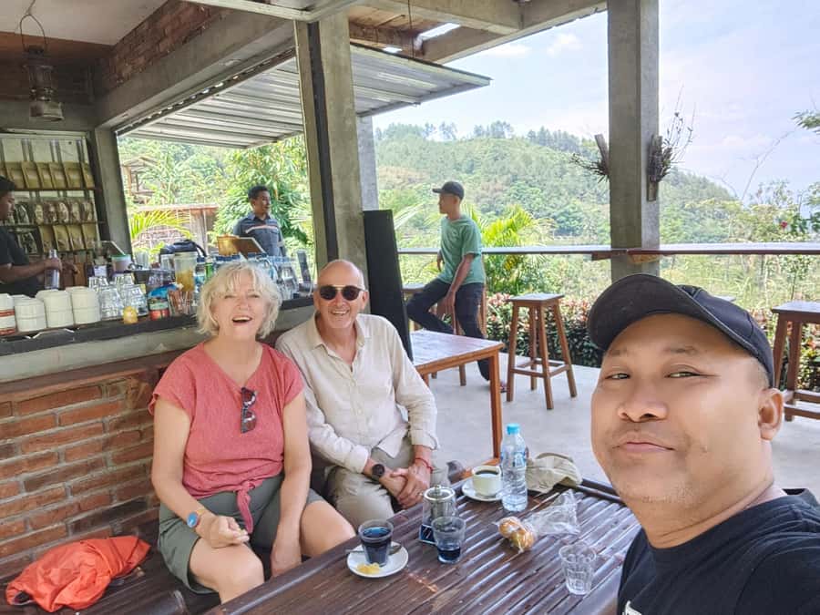 Selogriyo Temple, treking Java Rice Terrace & waterfall - Coffee, conversation, and the farming community