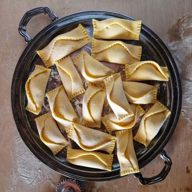 Siena: Private Handmade Pasta Cooking Class in Tuscany - Fillings and Sauces From Local Ingredients
